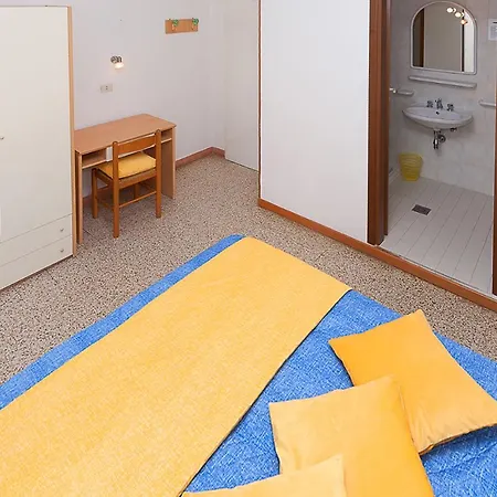 Amalfi & Dependance * 리그나노 사비아도로