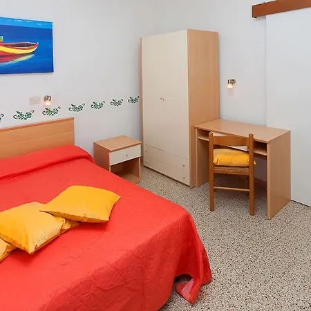 Hotel Amalfi & Dependance Lignano Sabbiadoro