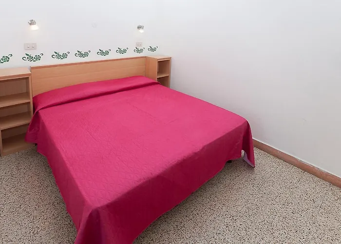 Отель Amalfi & Dependance