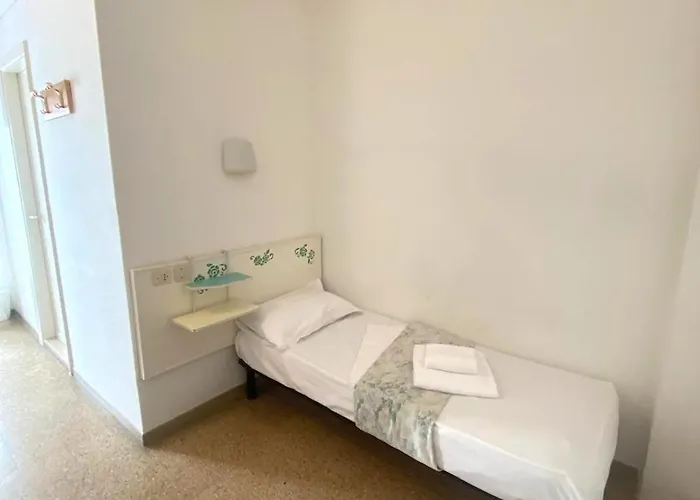 Отель Amalfi & Dependance *